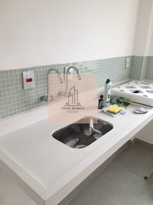 Apartamento à venda em Sorocaba, Edifício Fórum Novo, com 2 quartos, 45m² - Graziella Blanco Imóveis