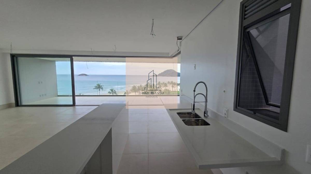 Apartamento com 4 suítes, pé na areia, em Riviera de São Lourenço SP - Graziella Blanco Imóveis