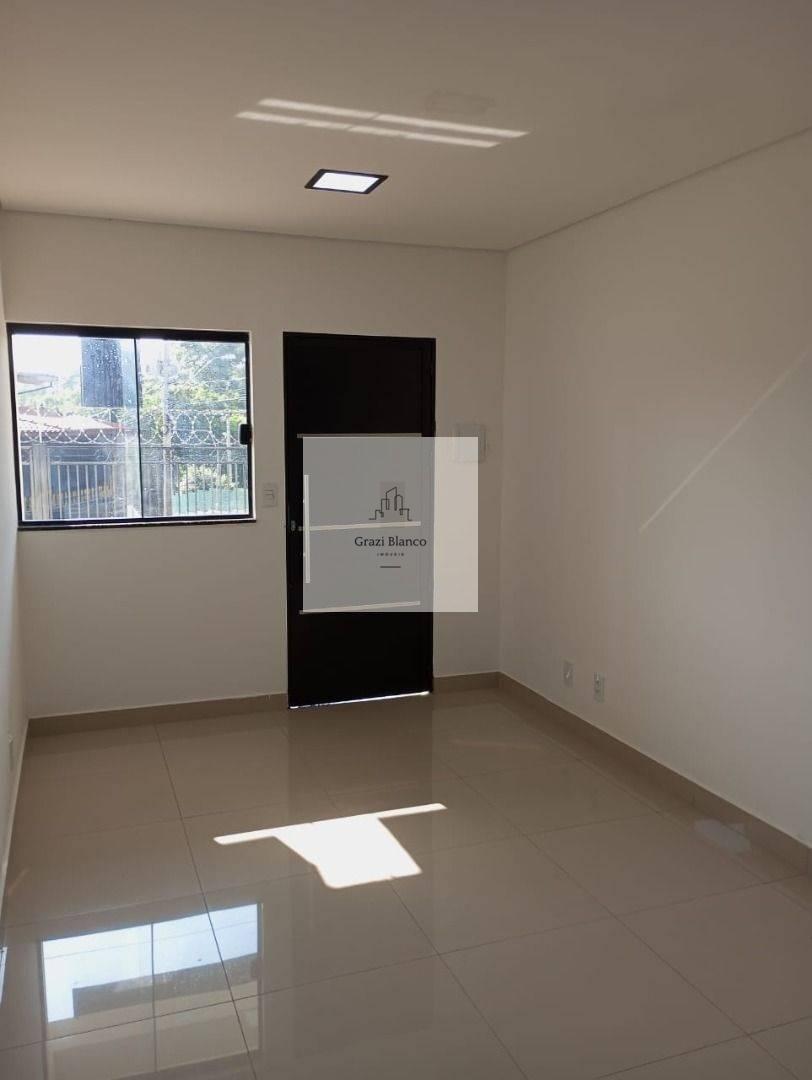 Casa à venda com 2 quartos, 67m² - Wanel Ville,Sorocaba