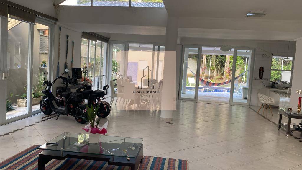 Casa de condomínio à venda em Riviera de São Lourenço, com 5 quartos, 565m² - Graziella Blanco Imóveis