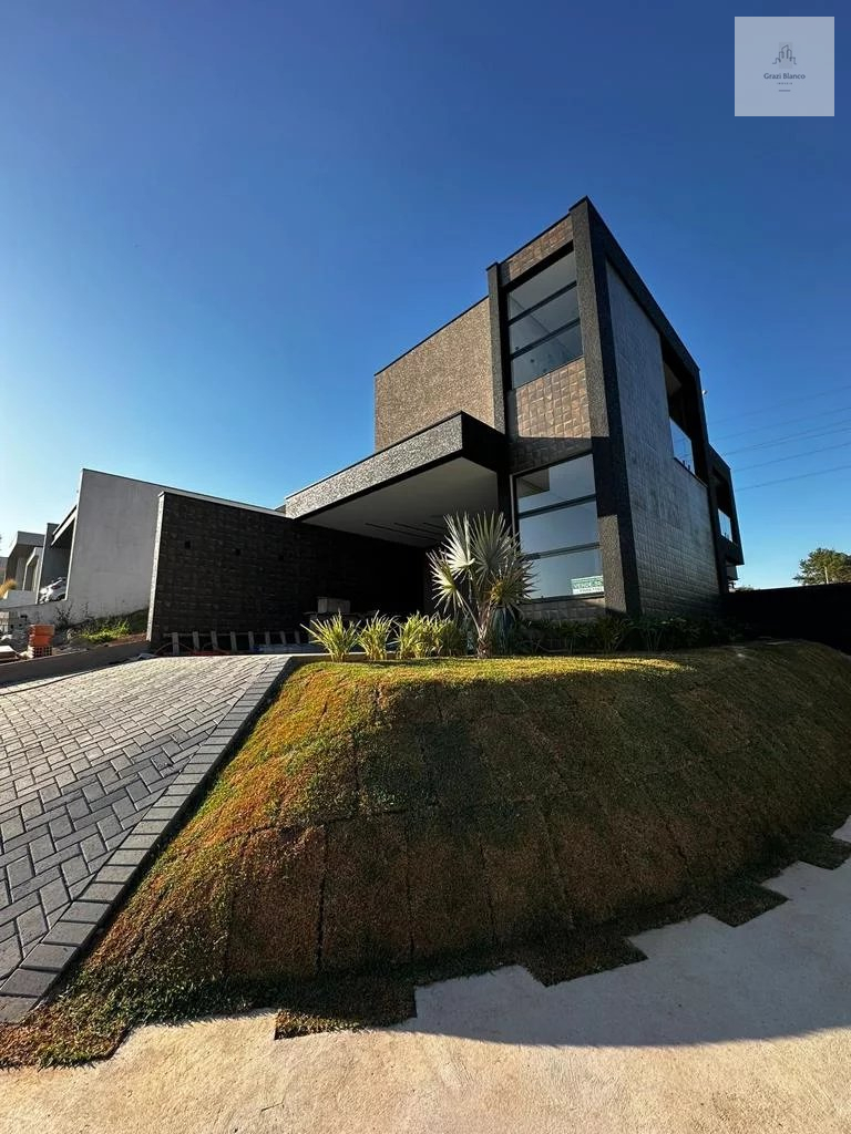 Casa de condomínio à venda com 3 quartos, 225m² - Condomínio Sunlake,