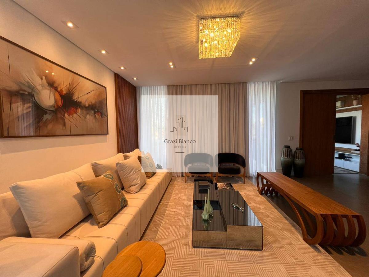 Casa de condomínio com 4 quartos, terreno 820 m², à venda no Condomínio Alphaville Nova Esplanada - Graziella Blanco Imóveis