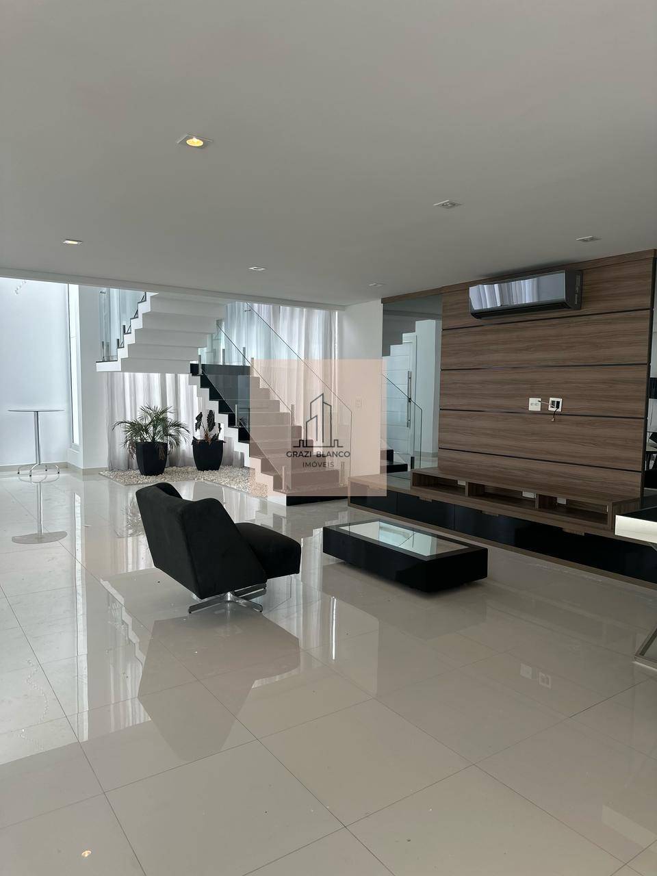 Casa de condomínio para venda ou locação com 3 quartos, 315m² - Condomínio Villa Suiça,Sorocaba