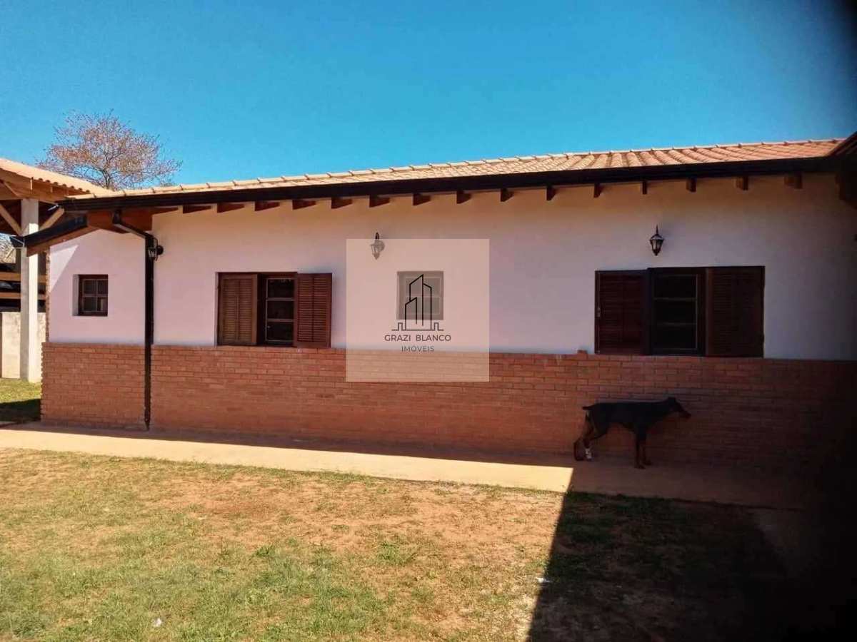 Chácara à venda com 3 quartos, 280m² - Centro,Araçoiaba da Serra