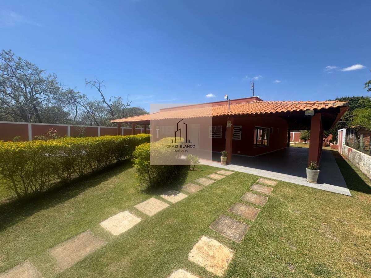 Chácara à venda com 3 quartos, 347m² - Zona Rural,Araçoiaba da Serra