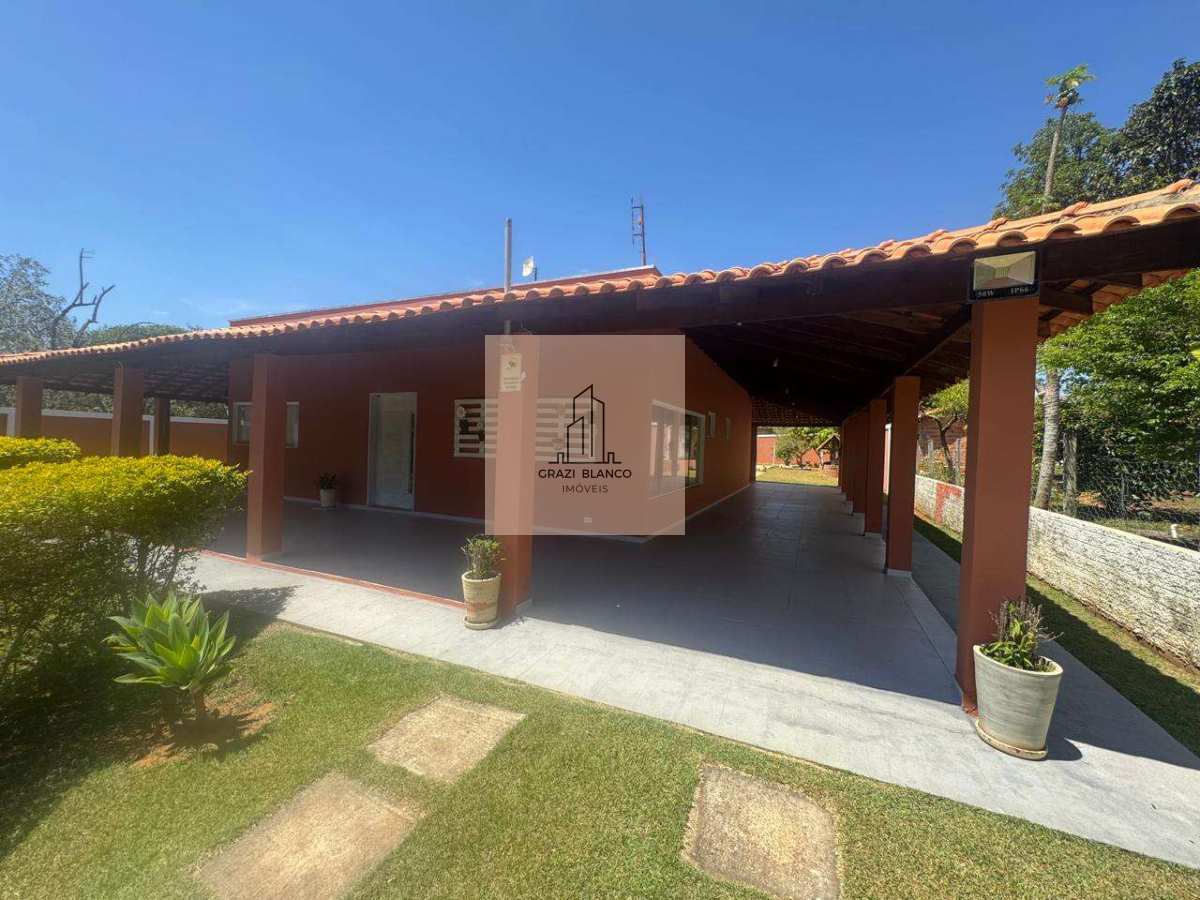 Chácara à venda com 3 quartos, 347m² - Zona Rural,Araçoiaba da Serra