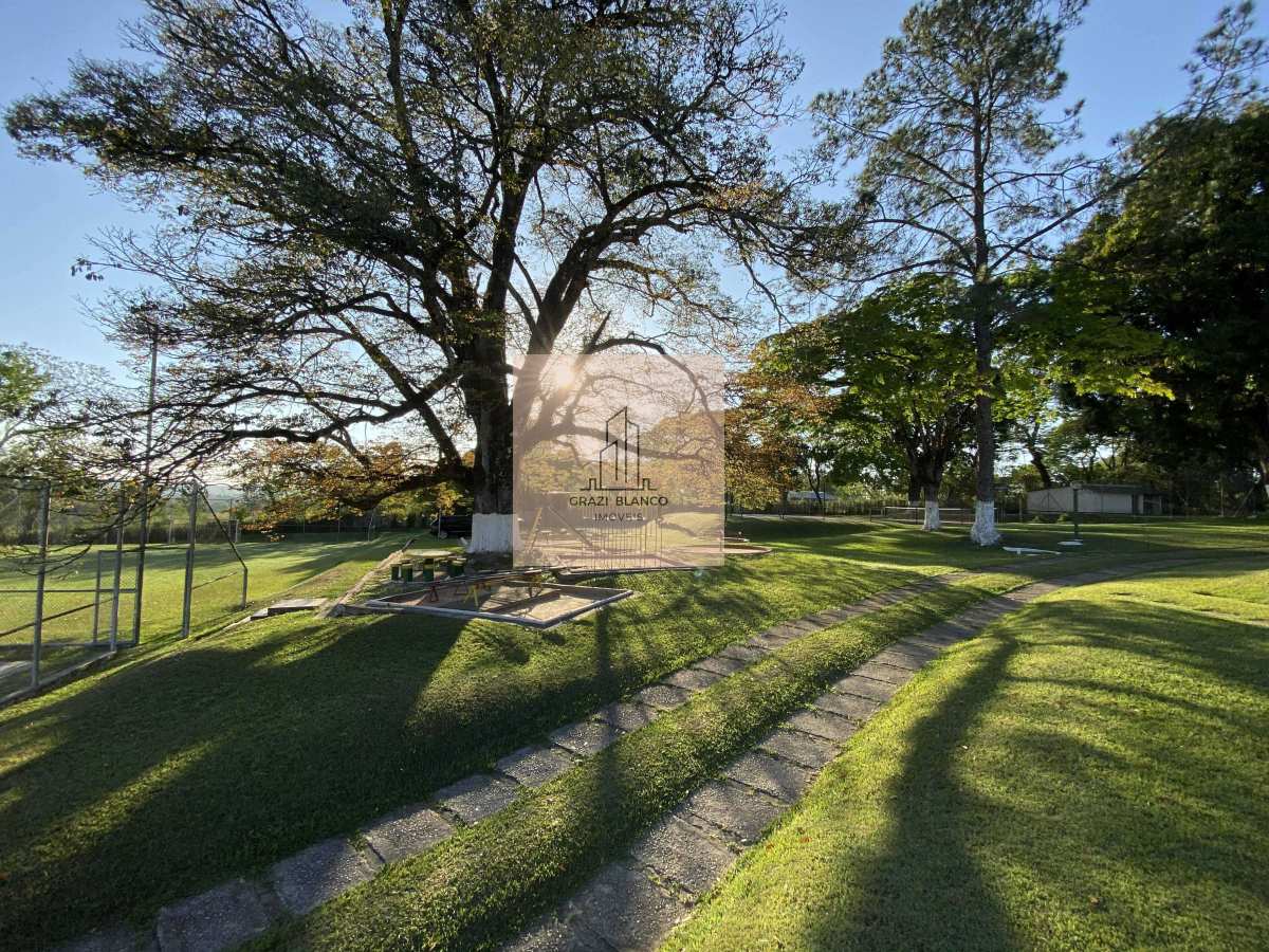 Oportunidade Única! Sítio de 24.540 m² em Araçoiaba da Serra - Porteira Fechada! - Graziella Blanco Imóveis