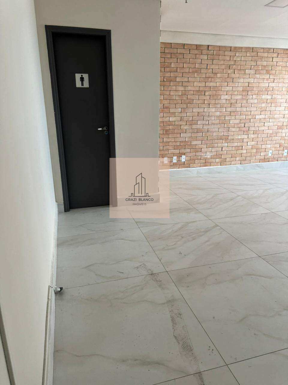 Sala comercial para alugar em Votorantim, Edifício Dubai Business Center, 44,50m² - Graziella Blanco Imóveis