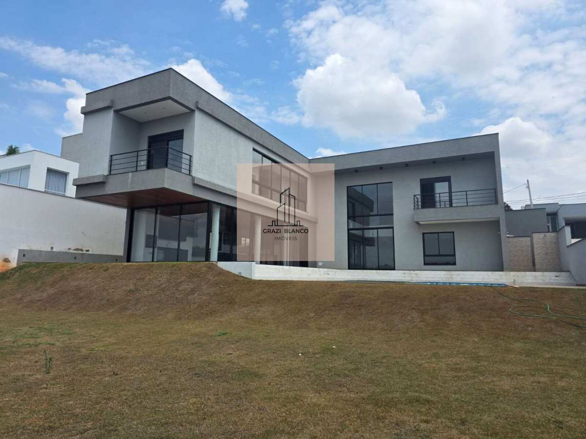 Um Refúgio Exclusivo de Luxo e Natureza no Parque Reserva Fazenda Imperial, aceita PERMUTA - Graziella Blanco Imóveis